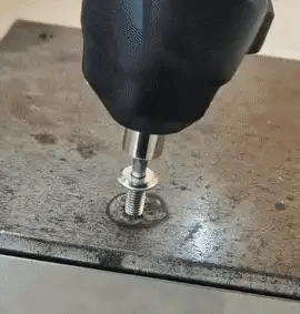 PowerFix Pro: Tu Aliado en Cada Tornillo ⚡